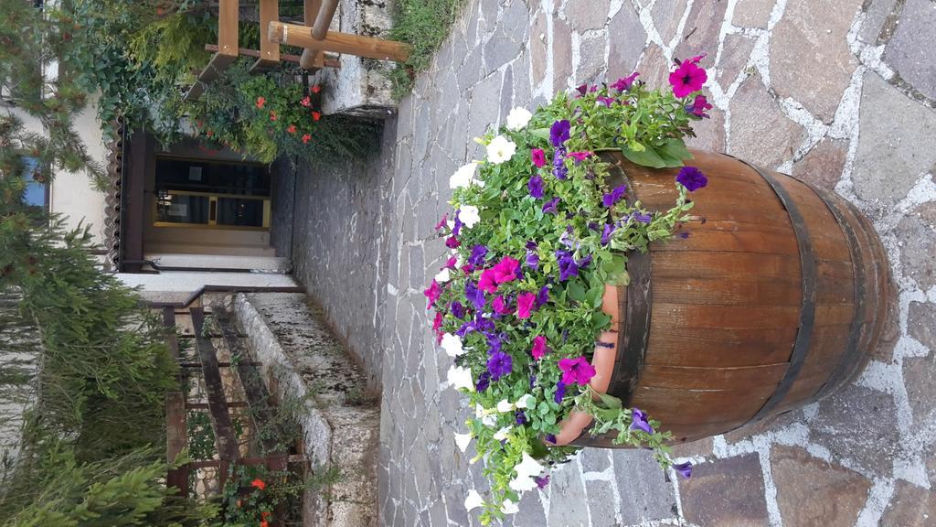 Appartamento Roccione Овіндолі Номер фото