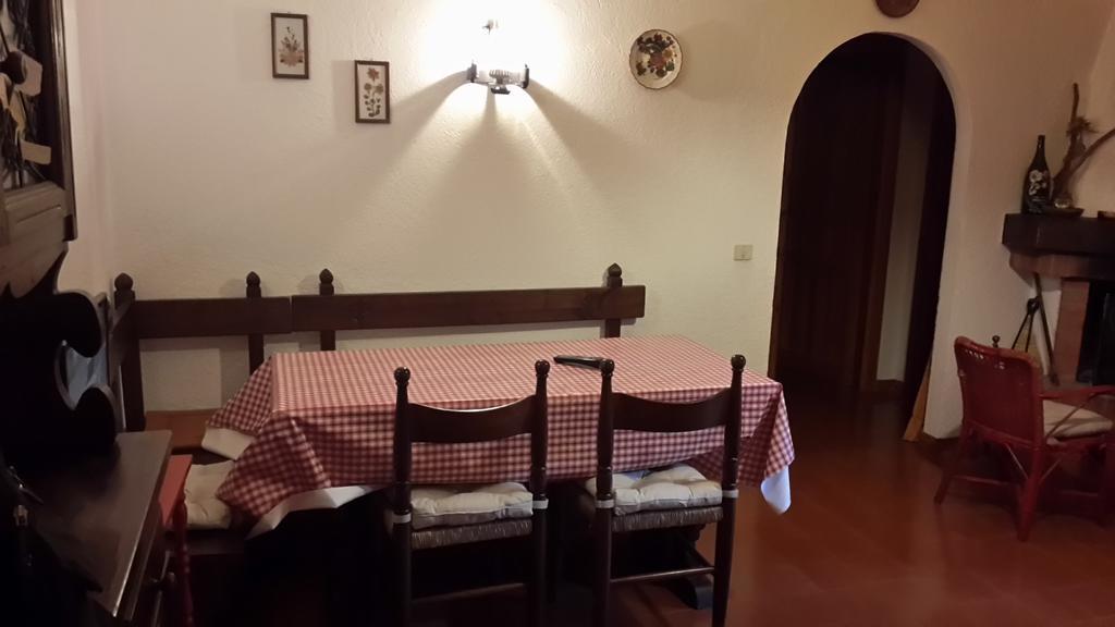 Appartamento Roccione Овіндолі Номер фото